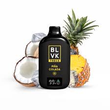 BLVK Trece Piña Colada 13000 puffs.