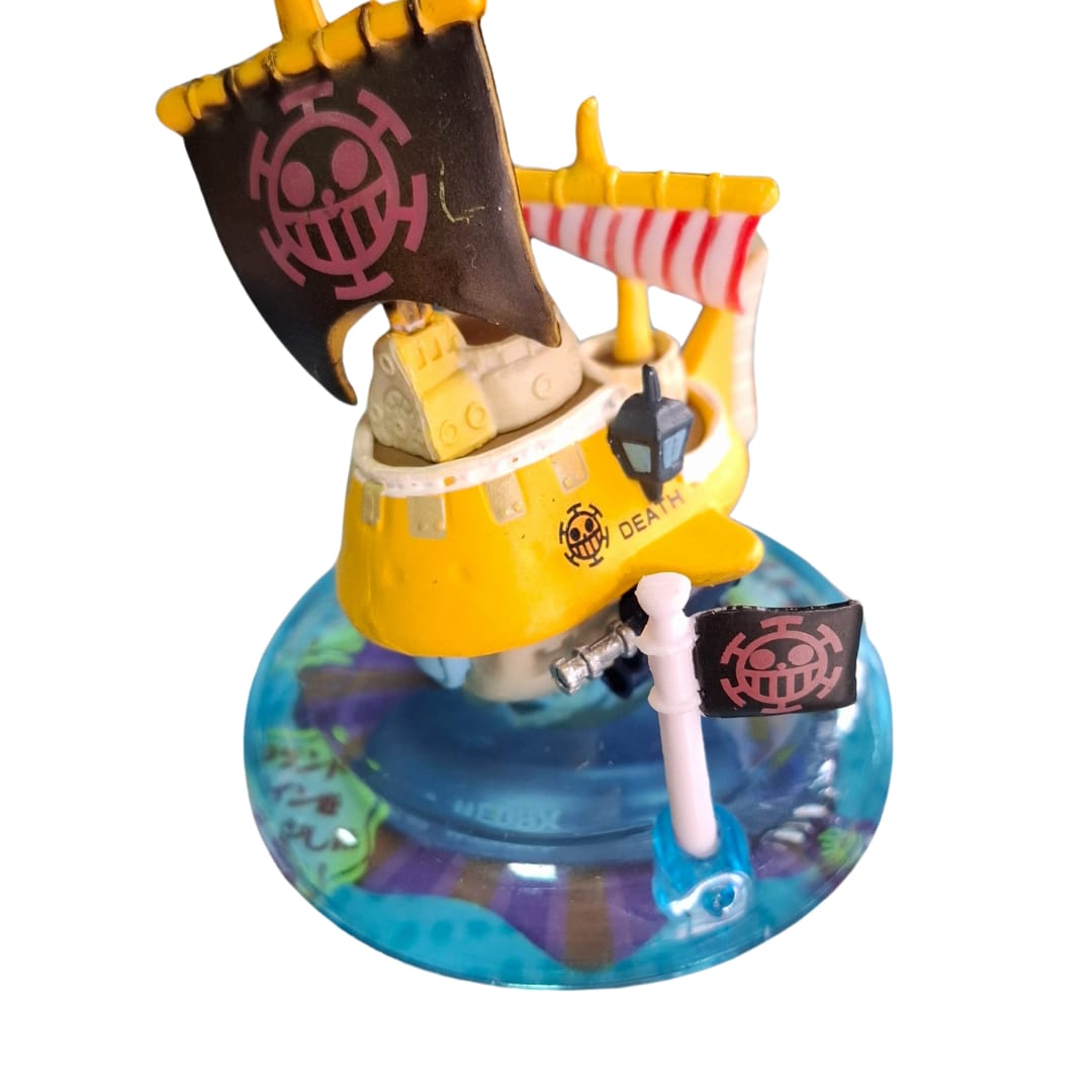 Figura One Piece Barco Pirata.