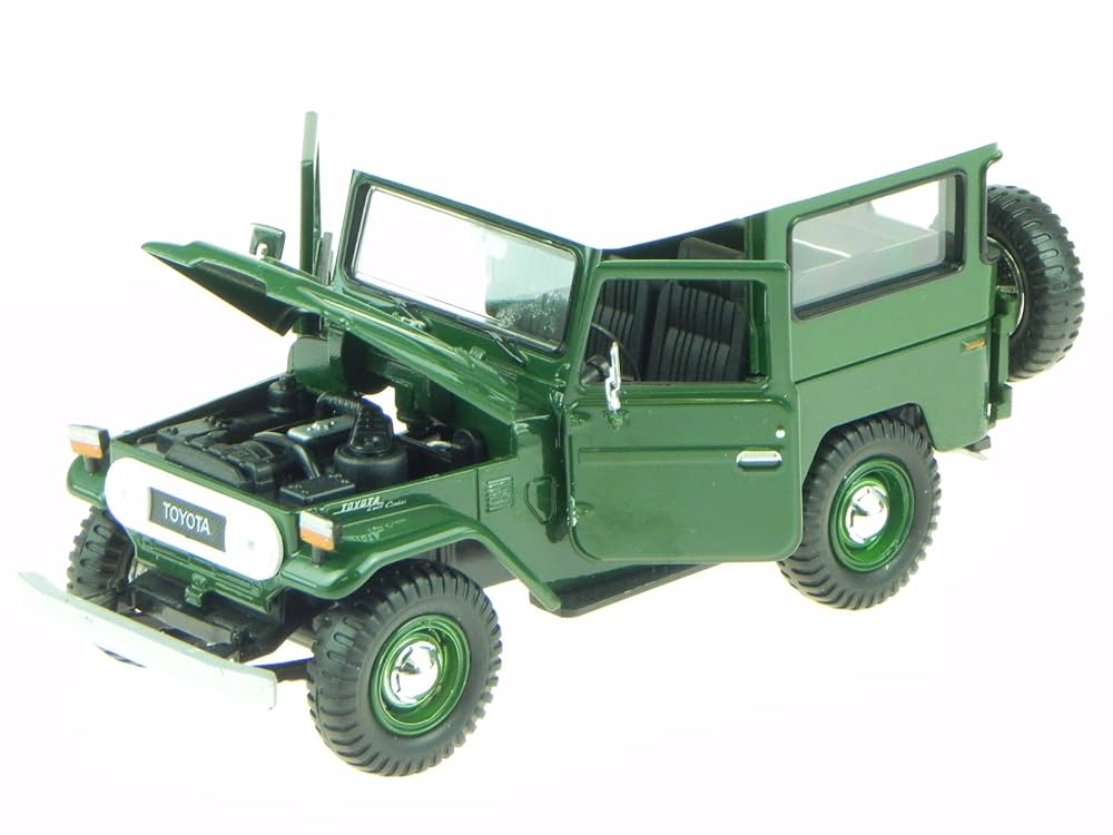 Motor Max Platinum Collection Toyota FJ40 Verde.