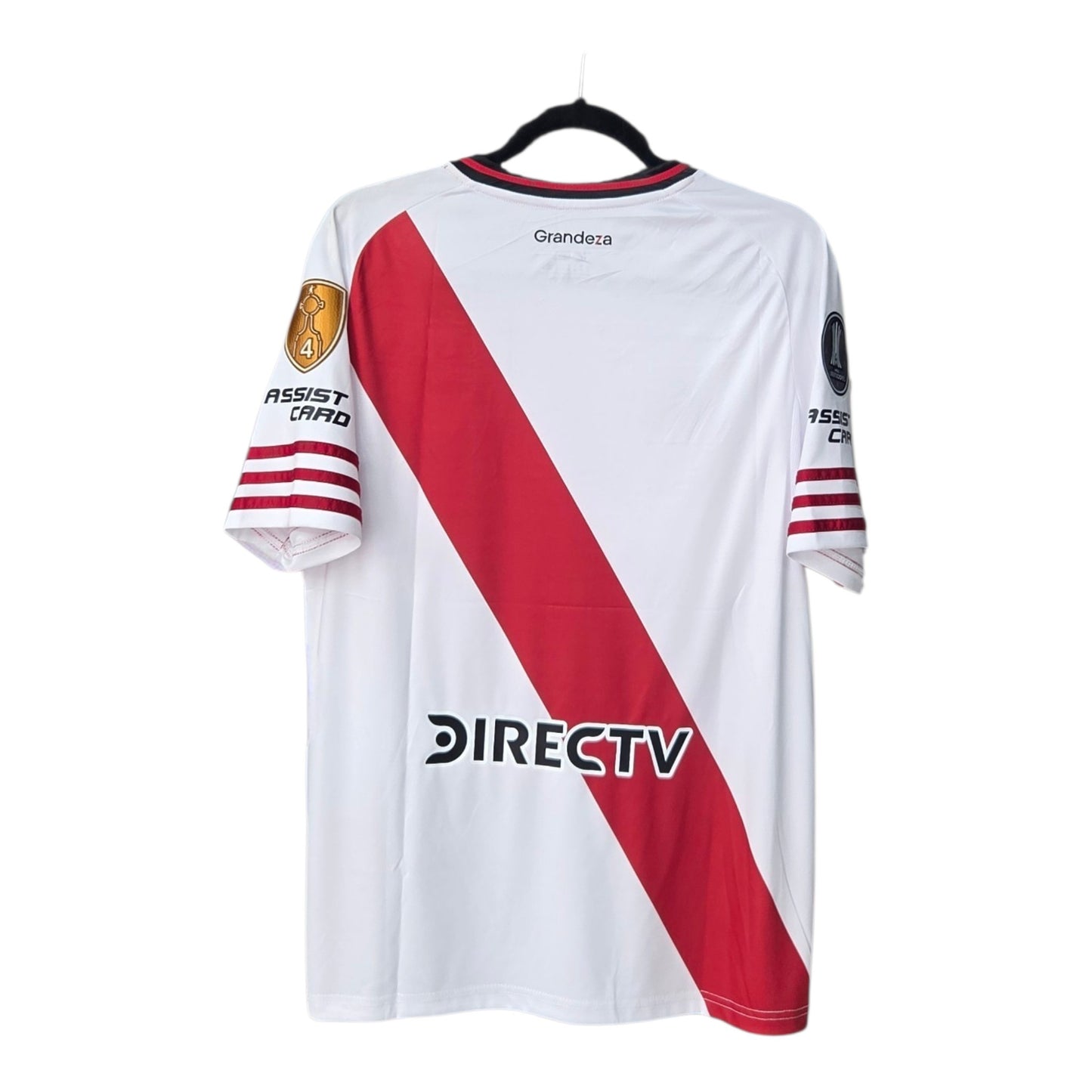 River Plate Local 25-26 Lisa