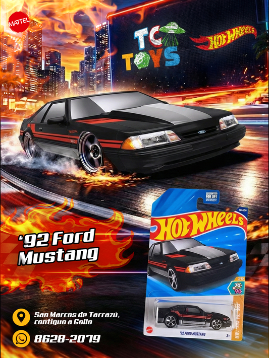 Hot Wheels 92 Ford Mustang Negro.