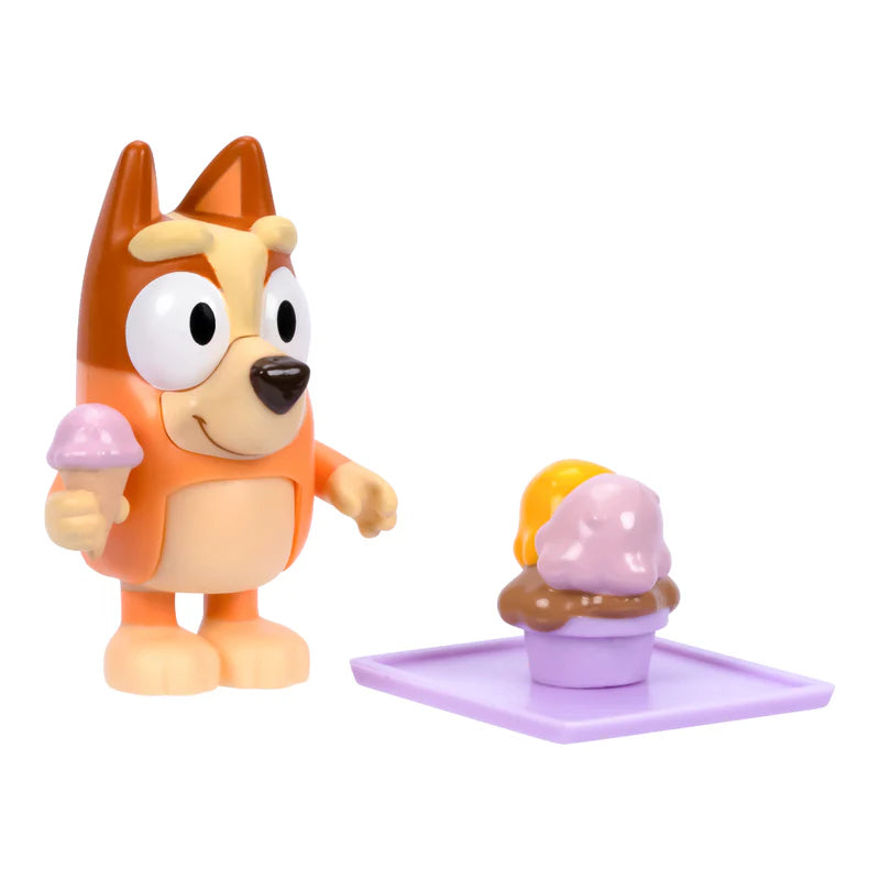 Figura Bluey Bingo con Helado Moose.