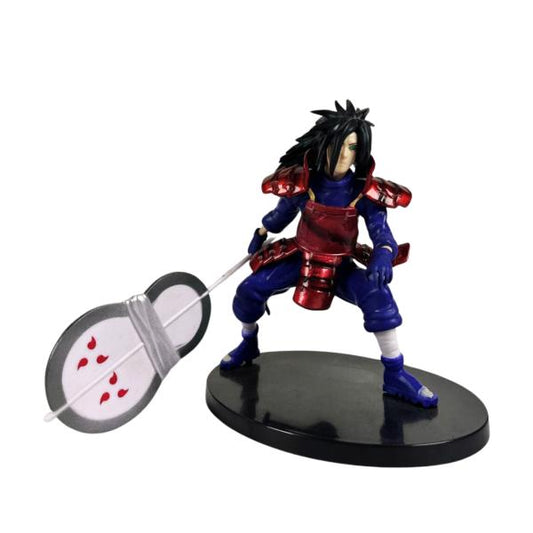 Figura Naruto Madara Uchiha con Gunbai.