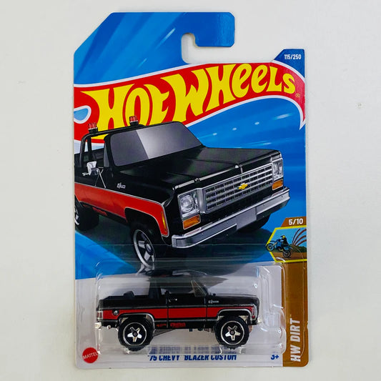 Hot Wheels 75 Chevy Blazer Custom Negro.