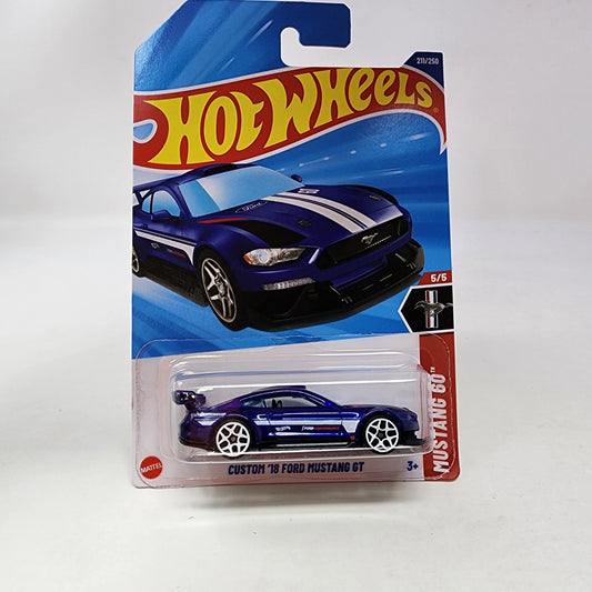 Hot Wheels Custom 18 Ford Mustang GT Azul.