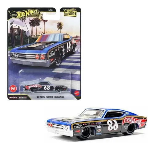 Hot Wheels Premium Boulevard 69 Ford Torino Talladega.