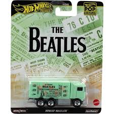 Hot Wheels Premium The Beatles Hiway Hauler.