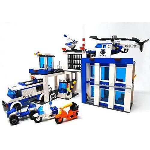 Lego COGO Police Force 4156.