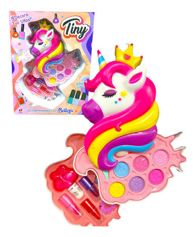 Maquillaje Chez Nninio con Estuche en Forma de Unicornio.