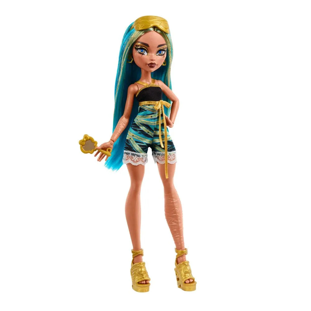 Muñeca Monster High Cleo Denile Pijama.