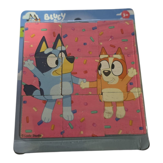 Rompecabezas de Cubos de Madera Bluey.