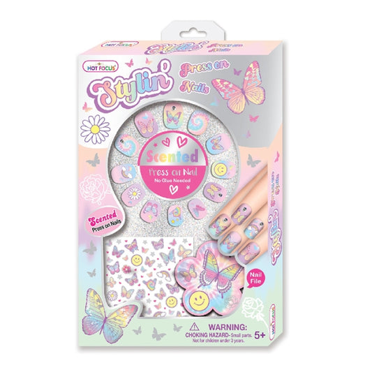 Set de Uñas con Stickers de Mariposa Hot Focus.