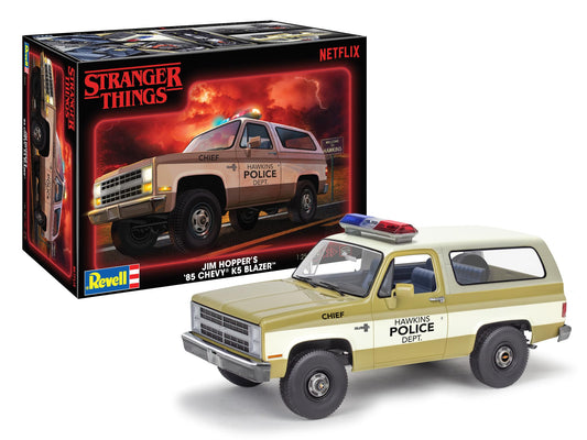 Stranger Things Jim Hopper's 85 Chevy K5 Blazer Revell.