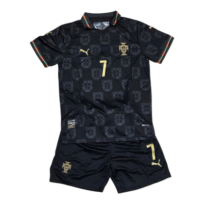 Conjunto de Niño Portugal Pantera Negra 26-27 Ronaldo #7
