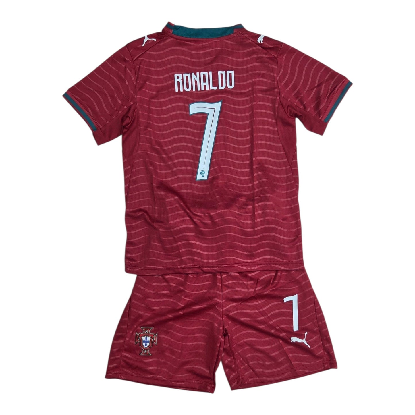 Conjunto de Niño Portugal Local 26-27 Ronaldo #7
