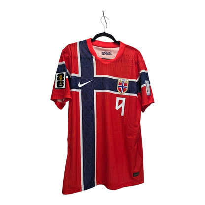 Player Noruega Local 26-27 Haaland #9