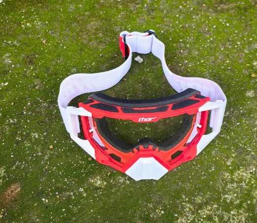 Gafas Thor Rojo con Blanco